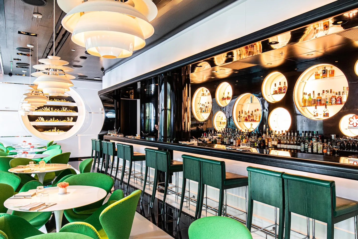Le Jardinier dining room