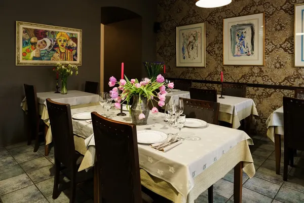 Dolmama restaurant