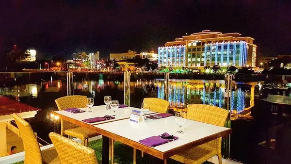 Muelle Deli and Restaurant restaurant