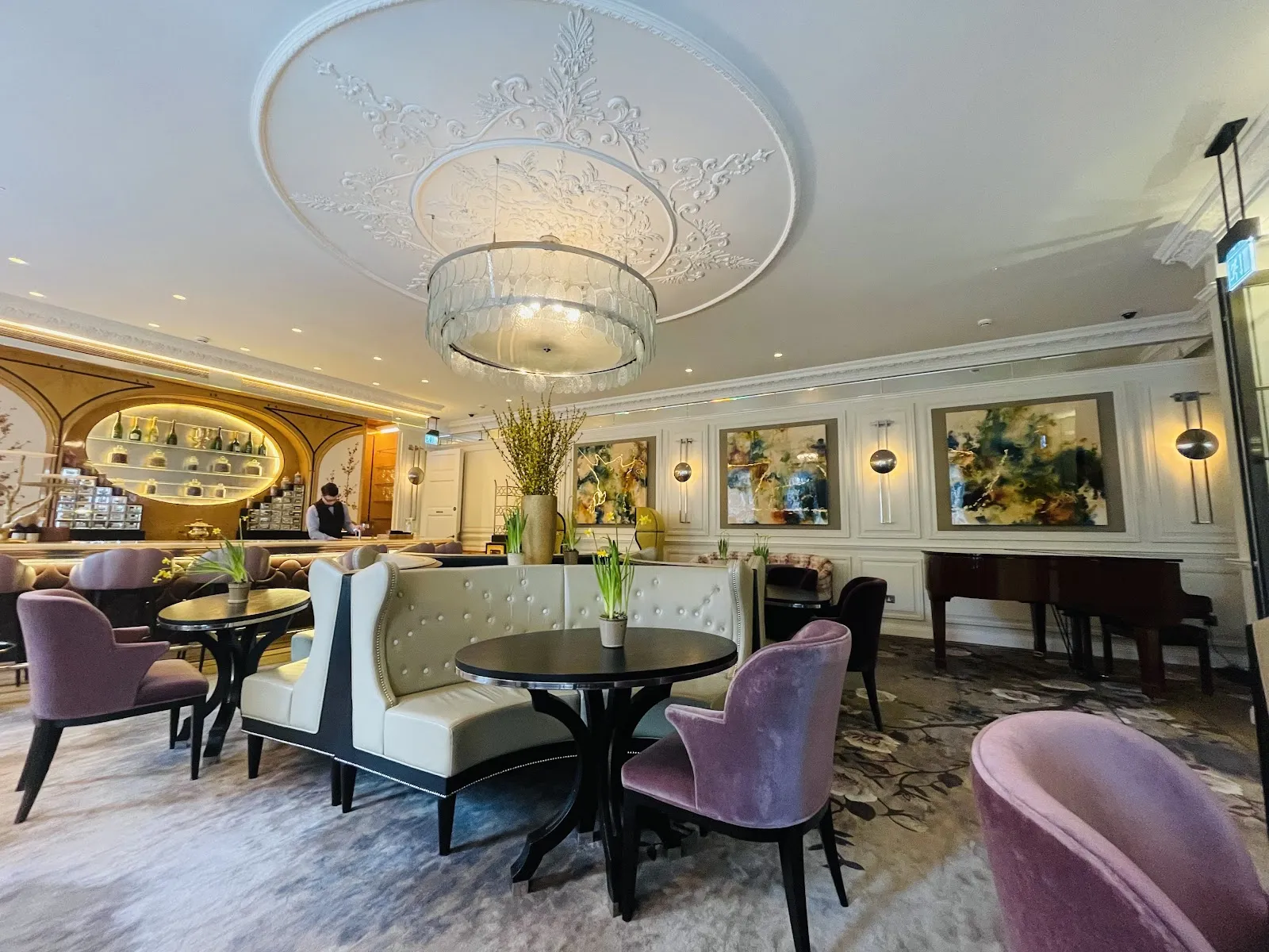 ADAM HANDLING CHELSEA London — Chelsea / Belmond Cadogan Hotel dining room