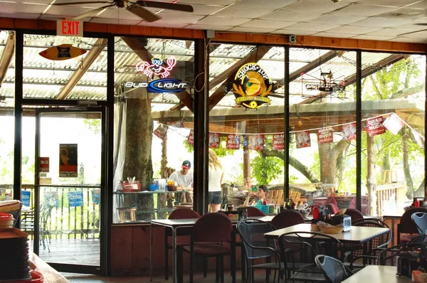 Capitol Oyster Bar restaurant