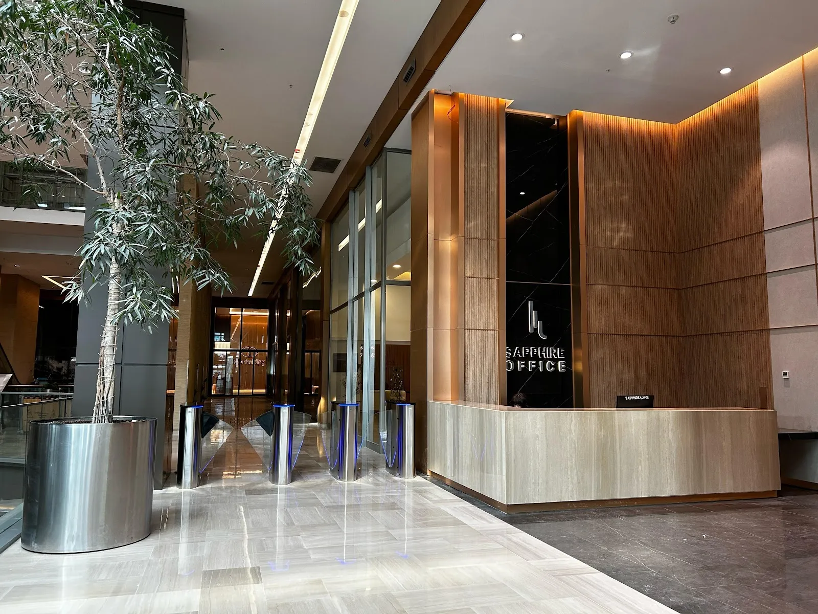 Sapphire 53rd Floor