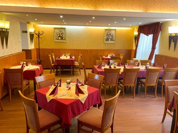 Arany Oroszlán (Offi Ház) restaurant