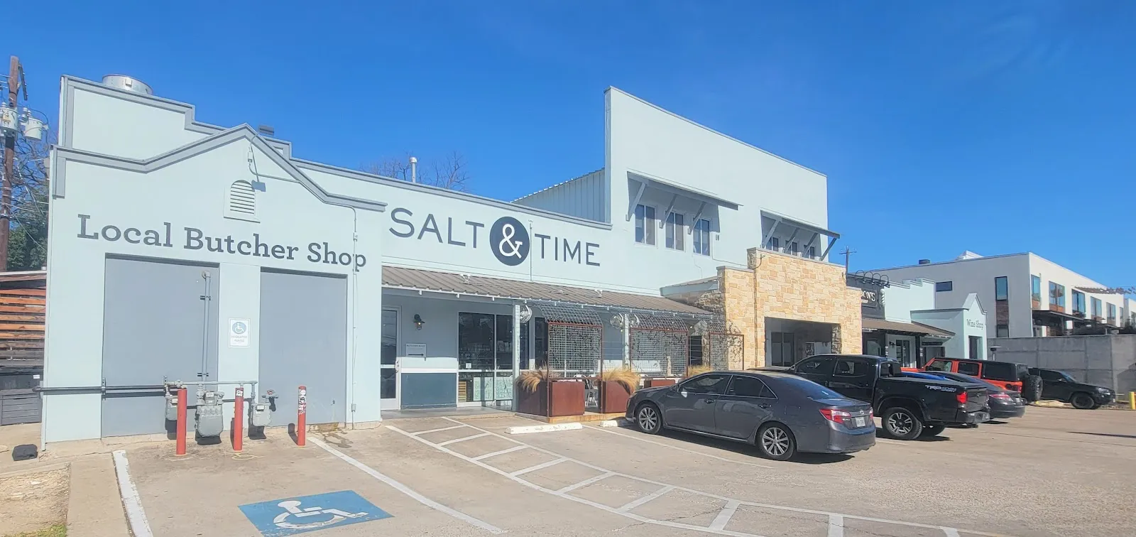 Salt & Time Austin Texas Butcher Bistro East Austin — East Seventh dining room