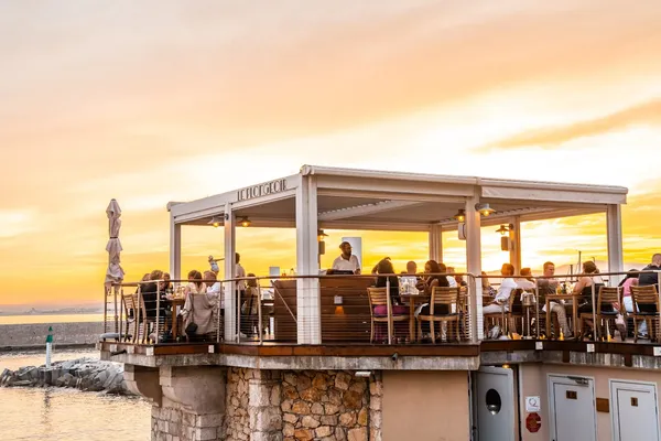 Le Plongeoir Nice Mediterranean dining on rock above sea