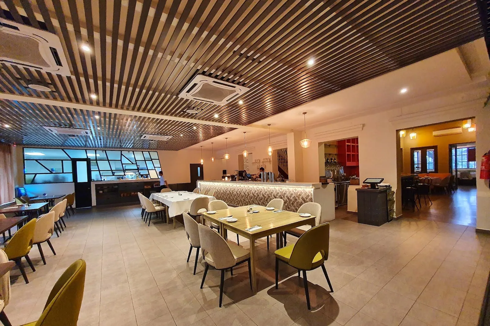 Indulgence Restaurant restaurant