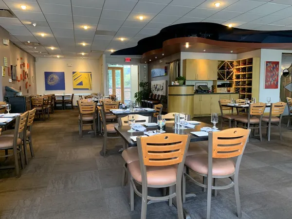 Brave New Restaurant interior, Little Rock
