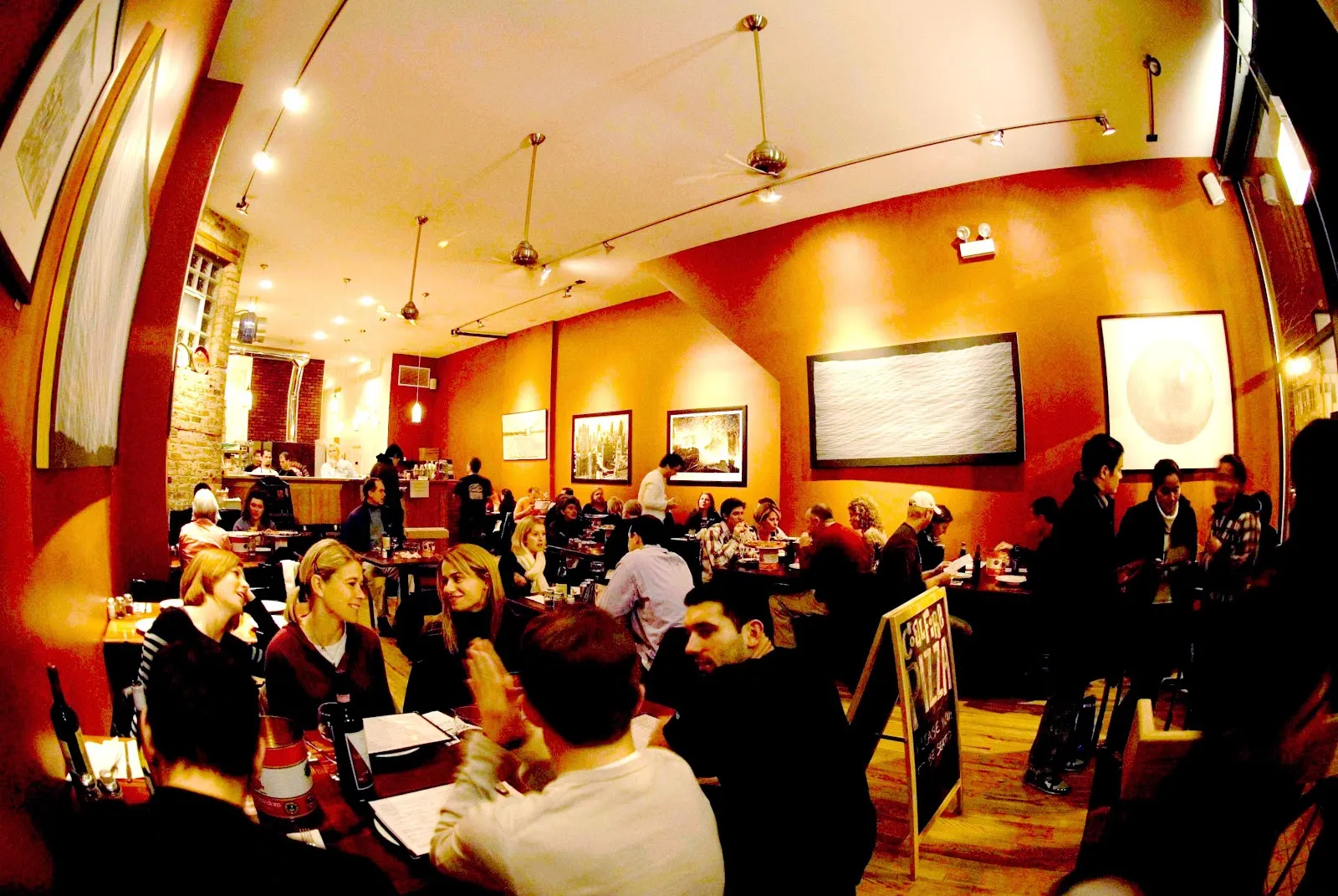 Coalfire Pizza #86 in Chicago West Town, Chicago dining room