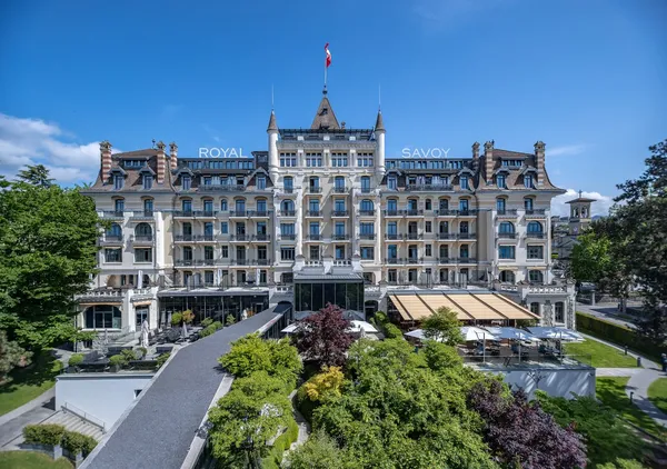 Eligo Royal Savoy Hotel Lausanne Michelin star rooftop view Lake Geneva