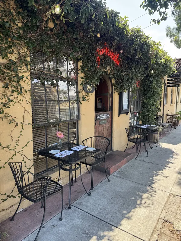 Gabriella Café restaurant