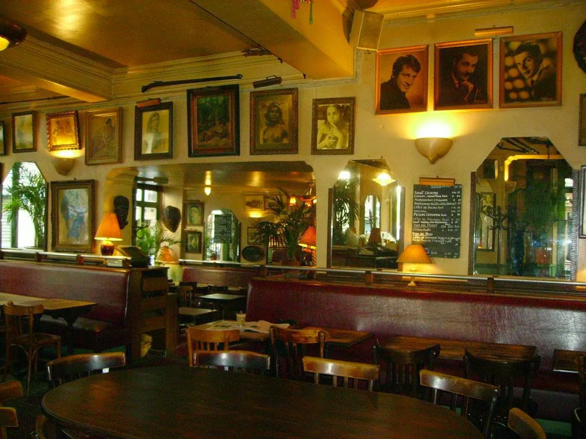 CAFÉ DE L'INDUSTRIE Paris — 11th arrondissement / Bastille dining room