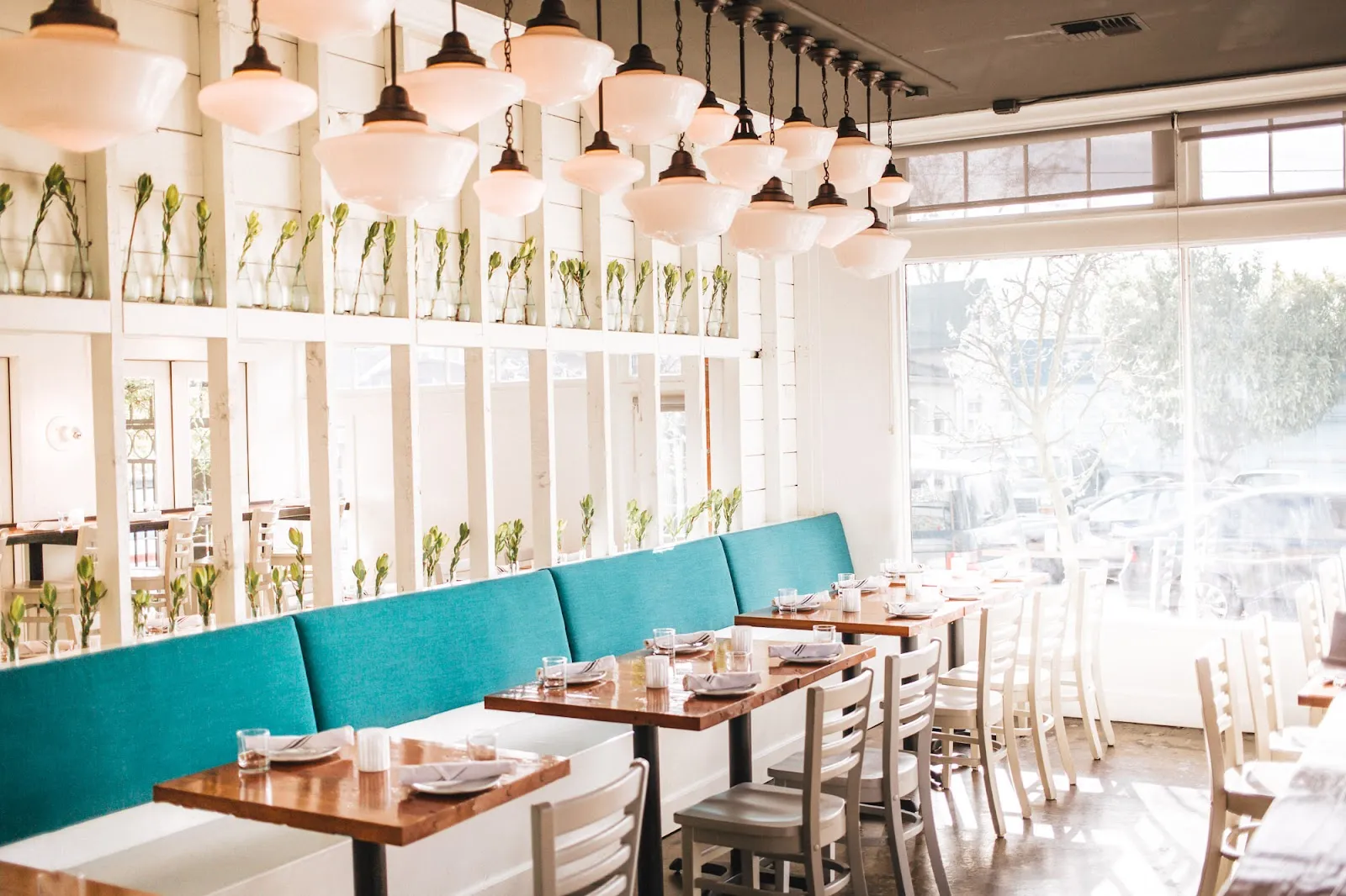 Brimmer & Heeltap Seattle Modern American Ballard — Market Street dining room