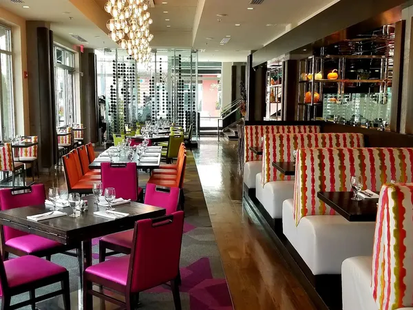 Cache Restaurant Little Rock interior