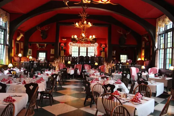Woods Restaurant Mackinac Island Bavarian-American Chalet restaurant