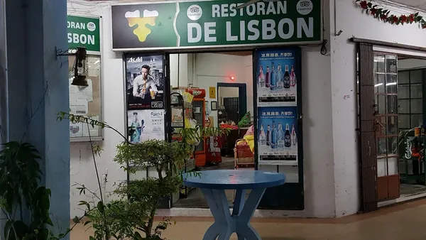 Restoran de Lisbon — Malacca Portuguese Eurasian dining room