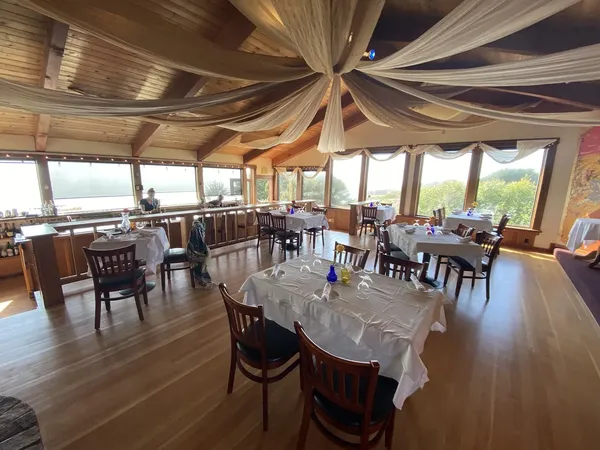 Ledford House Albion ocean view dining French Provencal California coast
