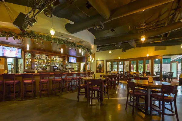 Anthony's Lounge and Ristorante Temecula Italian